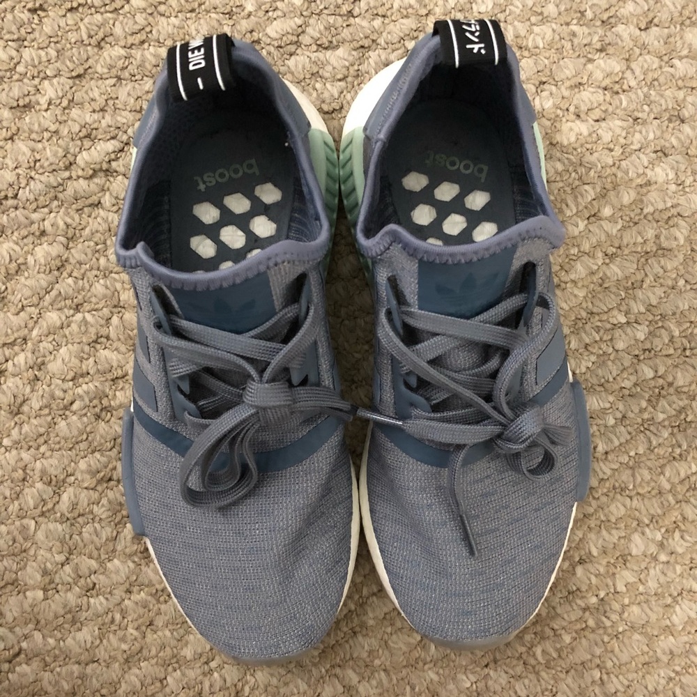 Women’s Adidas NMD R1 - Picture 5 of 7